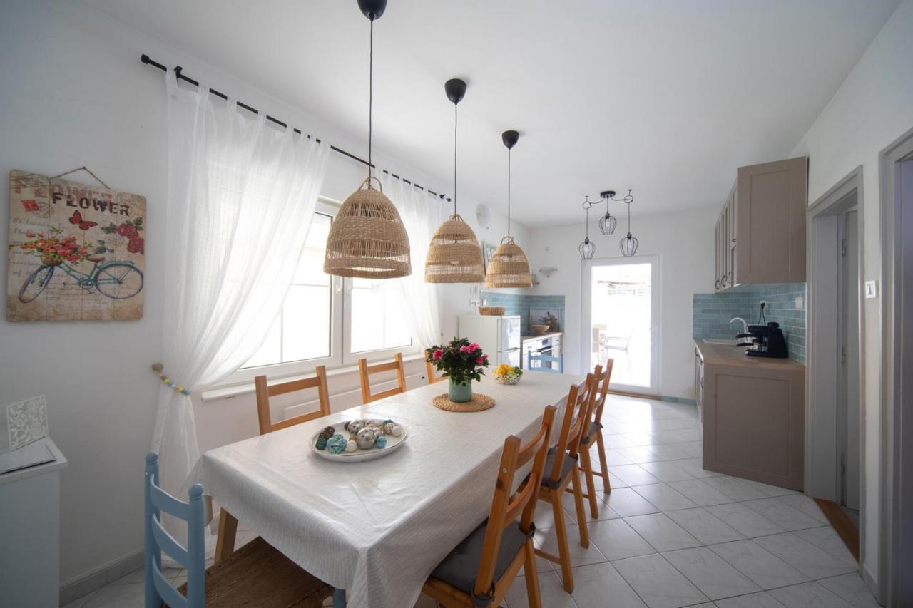 Vila Oliva 8 Fos Balatoni Nyaralo Balatonakarattya Exteriér fotografie
